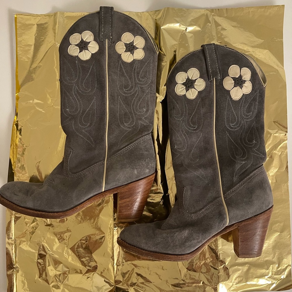 ACME Gray Suede Western Boots with Cream Flower Appliqués